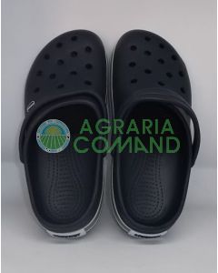 Zuecos perforados azul oscuro Zuecos perforados azul oscuro