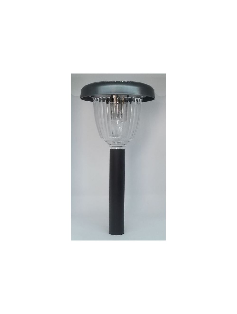 Stocker lámpara de energía solar roma